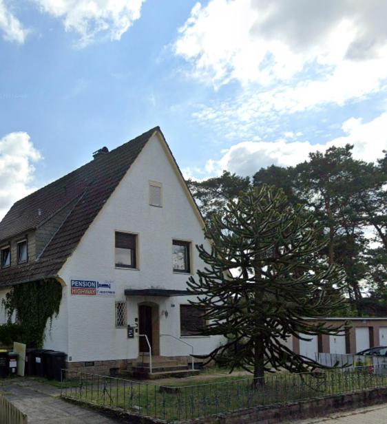 Pension Highway Bielefeld Senner Hellweg Kültér fotó